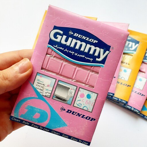 پوسترامو با چی بچسبونم که دیوار آسیب نبینه؟