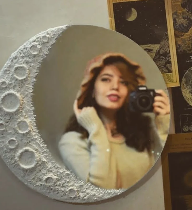 آیینه دکوراتیو ماه